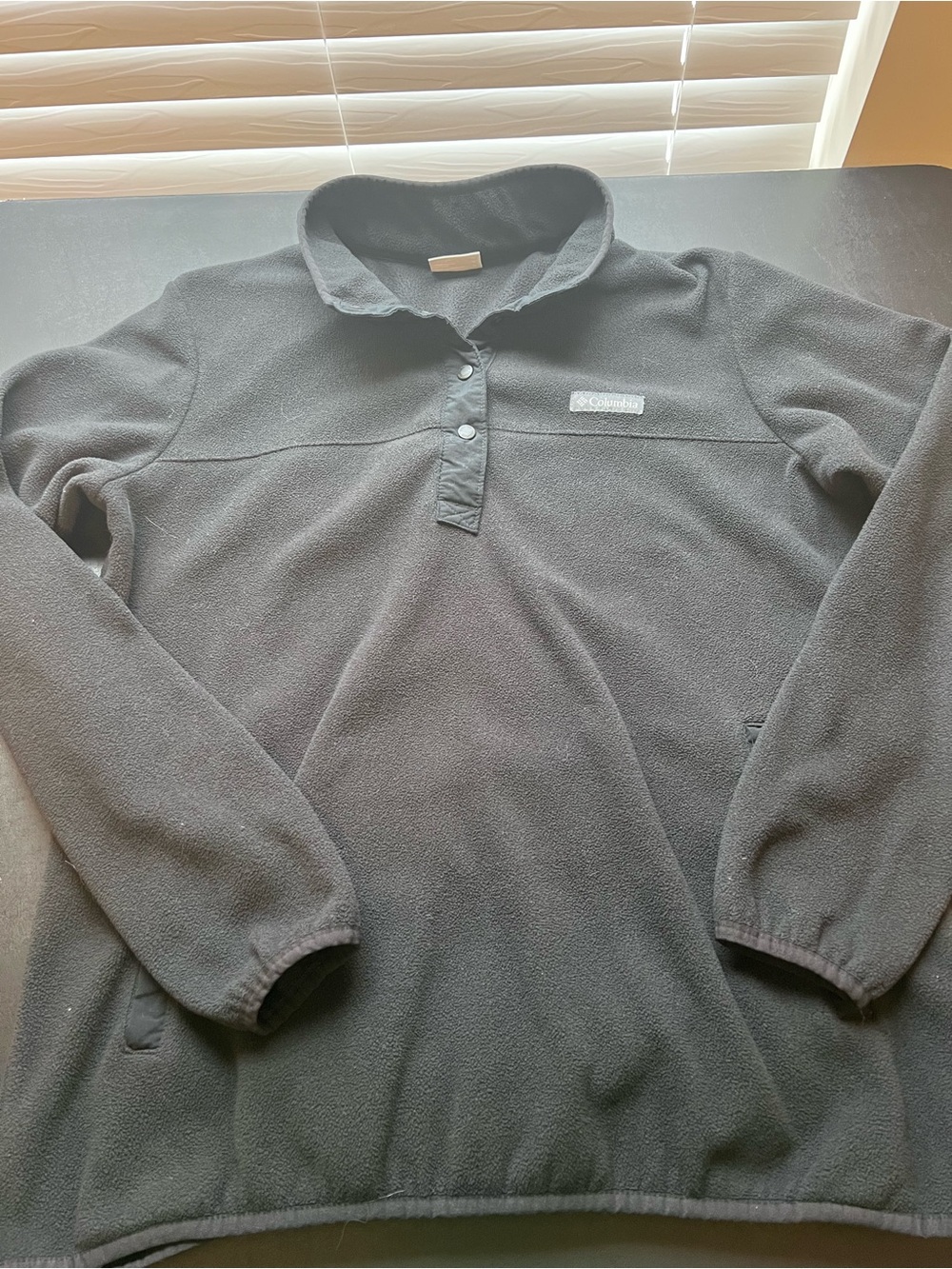 Columbia Black Fleece Snap-Placket Pullover
